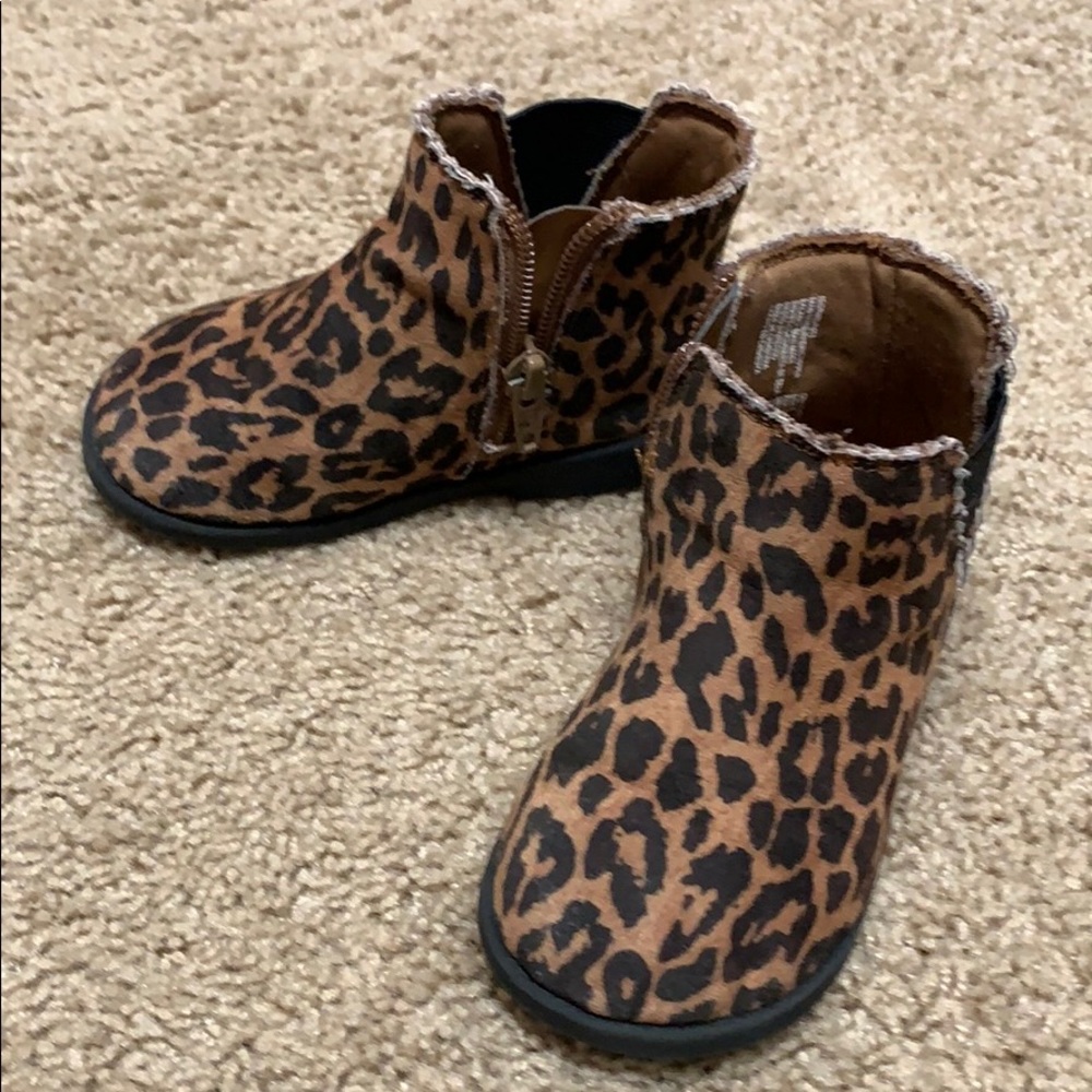 Leopard Toddler Boots size 6